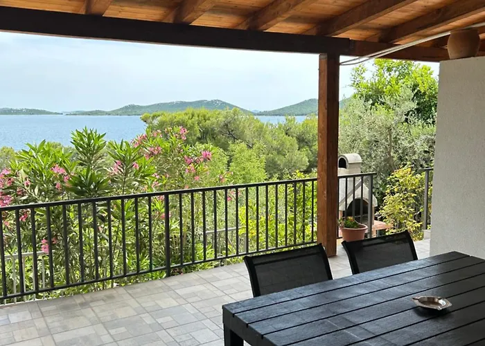 Vanja Appartamento *